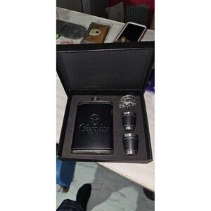 Cherokee casino leather embossed flask with funnel and 2 shot glasses